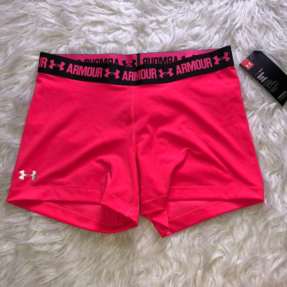 *NEW* Under Armour Compression Shorts